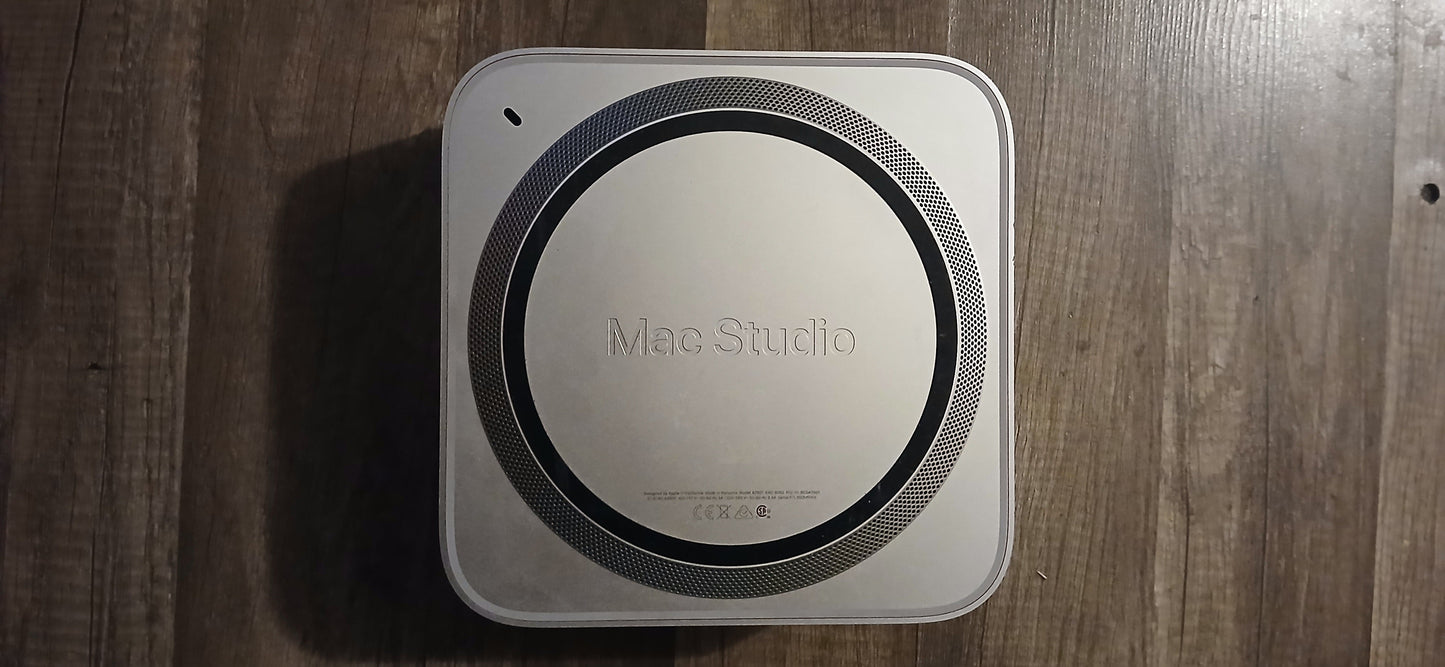 Apple Mac Studio (Model A2901) – M1 Max / 32GB RAM / 512GB SSD Bundle!👌