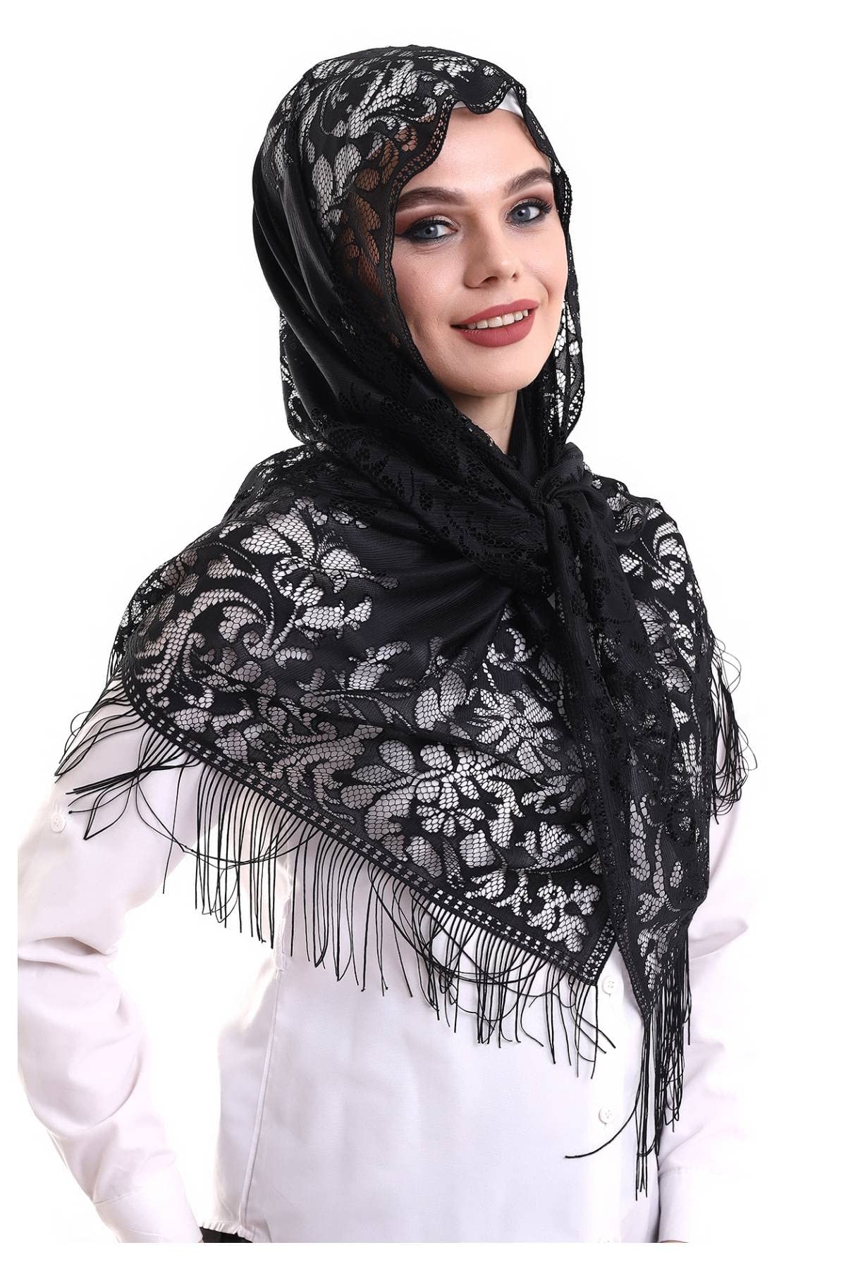 Elegant Ihvan Online Soft Shawls for Women – Luxurious Lace-Edged Design 🌿✨