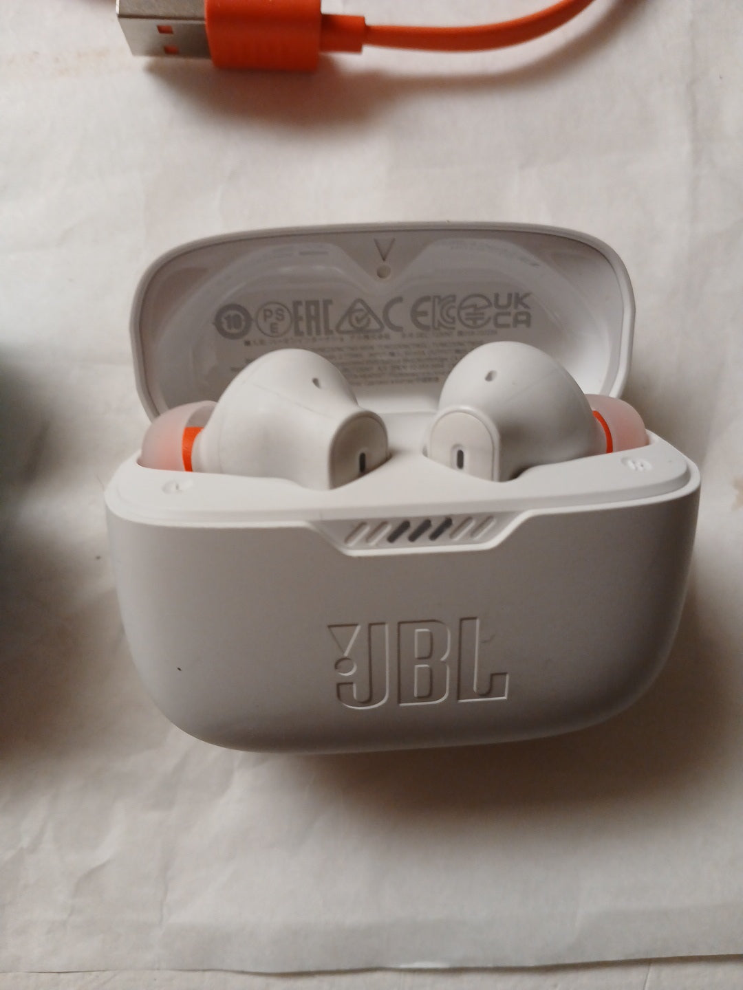 JBL 2-Set Player Combo – Vibe Beam 2 True Wireless Earbuds (White + Blue, Open Box / New) tmot.store
