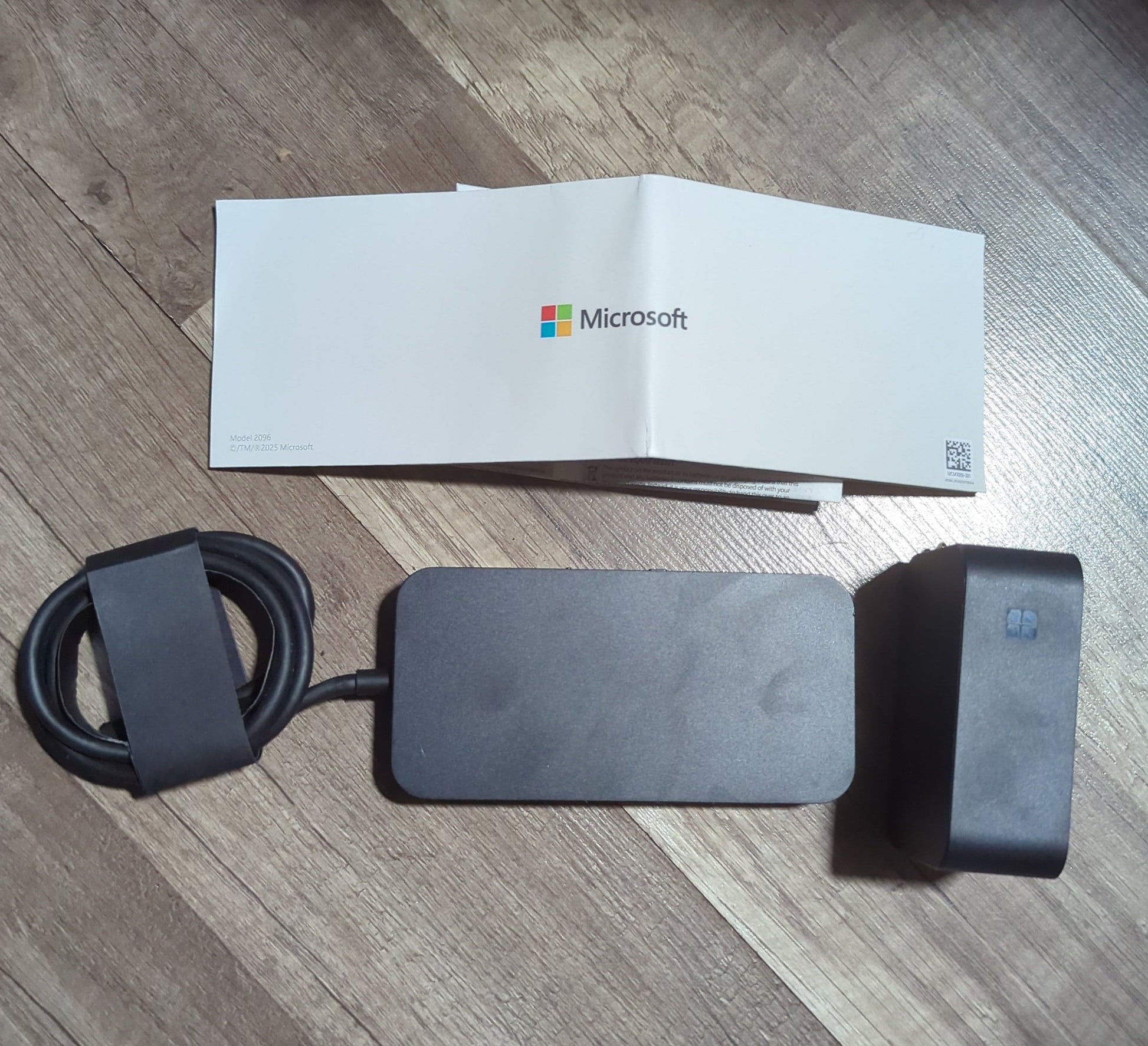 Microsoft Surface USB4 Dock – Complete Set w/ 100W Power Adapter – USB-C, Ethernet, HDMI &amp; Multi-Port Hub tmot.store