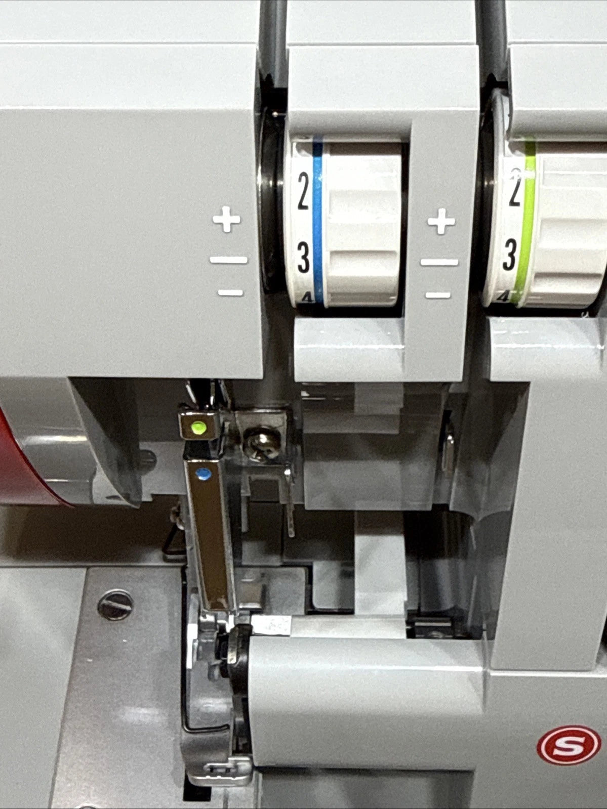 Singer HD0450S Heavy Duty Serger (Brand New) tmot.store