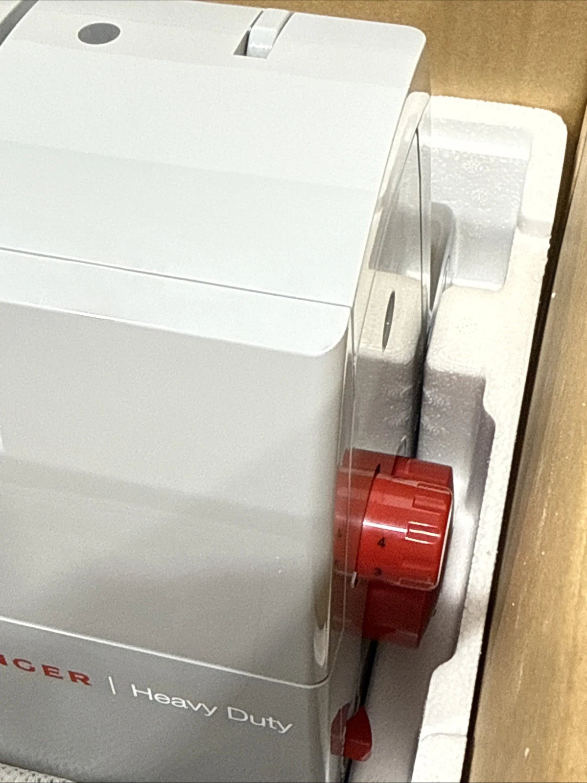 Singer HD0450S Heavy Duty Serger (Brand New) tmot.store